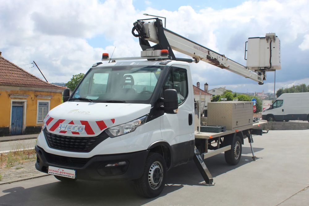 Iveco Daily 35-140 // CESTO ELEVATÓRIO