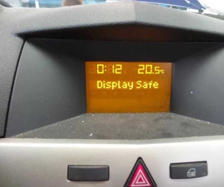 Odczyt Opel Carpass PIN CD30 CD70 DVD90 BID GID CID CDR2005