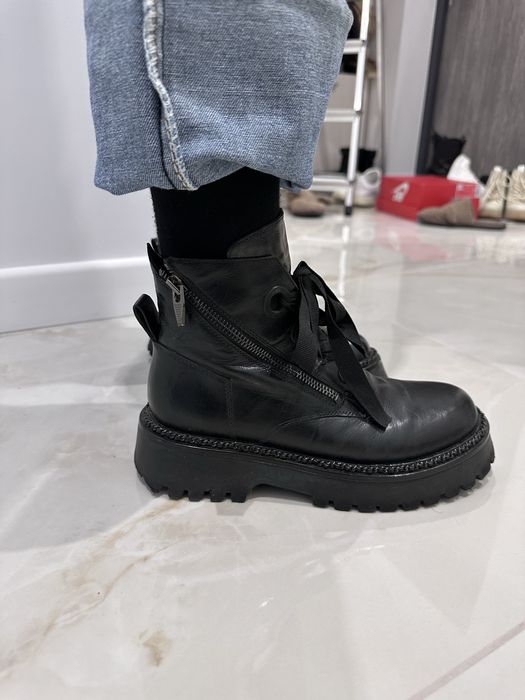 Шкіряні чобітки демі