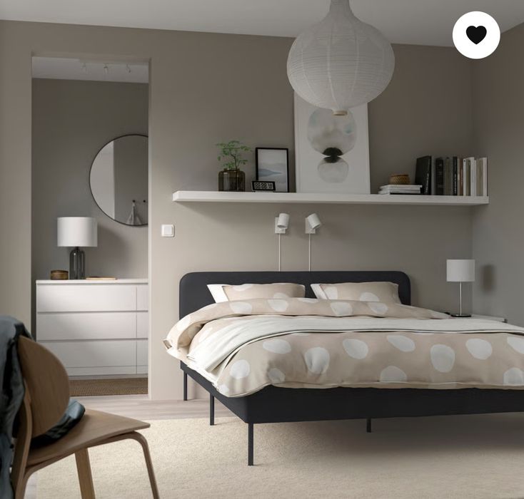 Cama como nova comprada Leroy Merlin