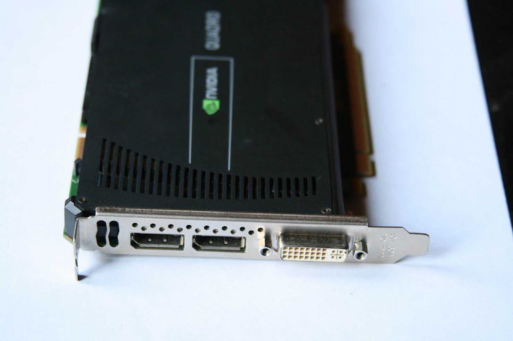 Karta  graficzna  Nvidia  Quadro 4000