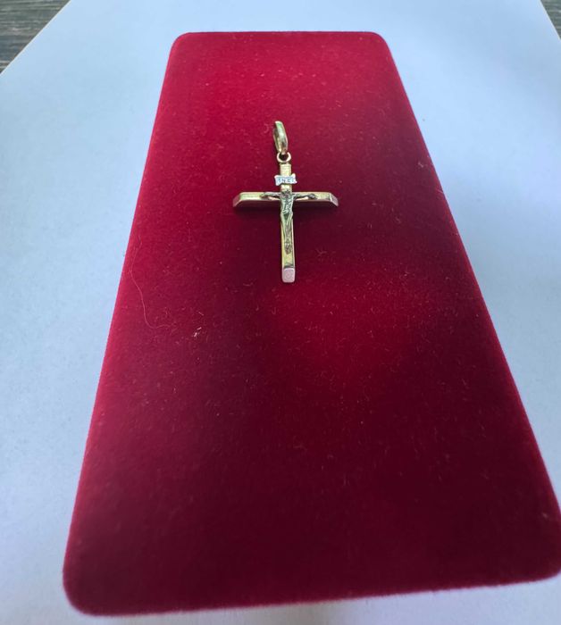 Zawieszka Złota Krzyżyk Pr 585 Waga 0,92 g Długość 3cm