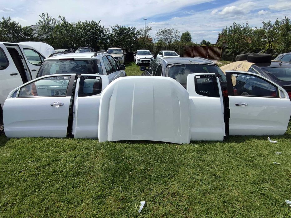 Ford Ranger Капот разборка запчастини бу Форд Рейнджер