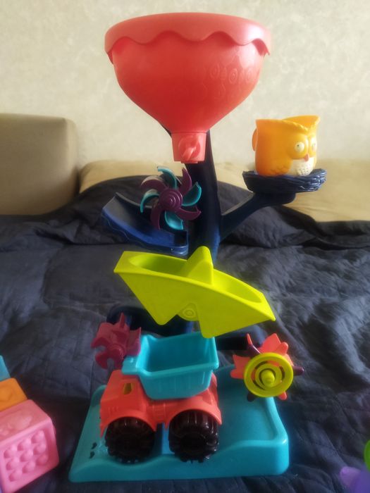 Іграшка для води