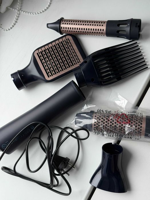 Фен-щітка Philips BHA530/00 майже нова