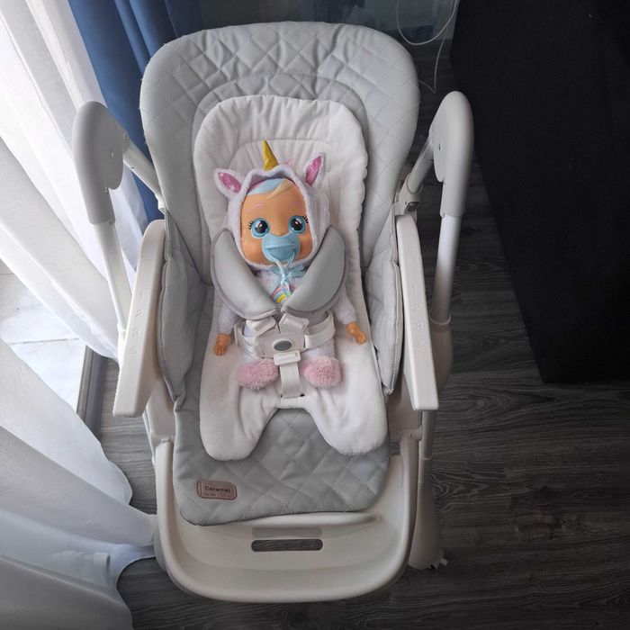 Б/у дитячий стільчик для годування Carrello