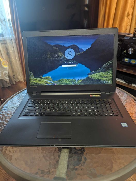 Ноутбук Lenovo 80QH Ideapad 300-17ISK