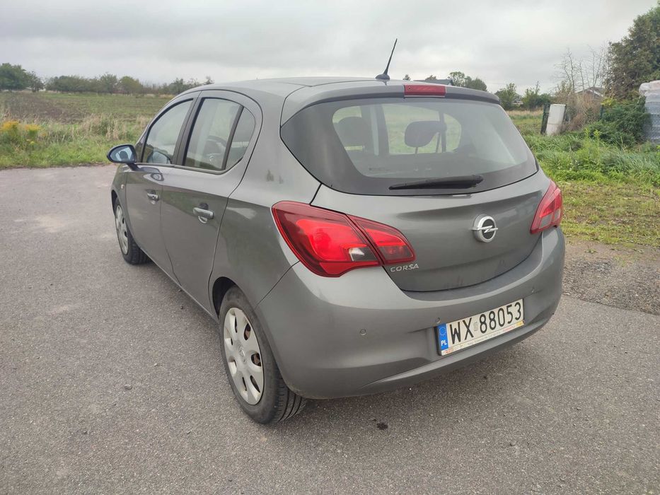 Opel Corsa 1,4 benzyna 2016