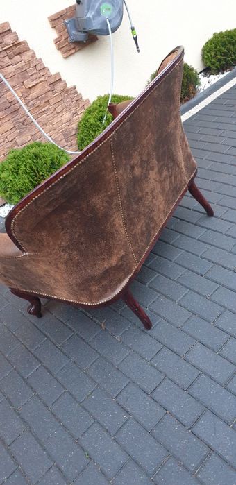 Sofa     antyczna
