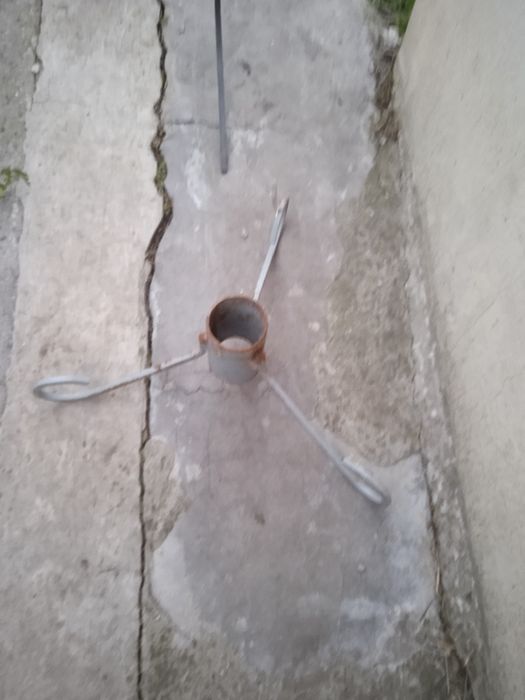 Подставки для ёлок из металла