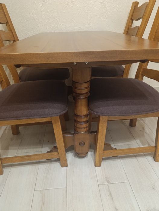 Продам крісла  , стіл