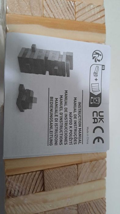 Jenga. Jogo em Madeira. Jogo de perícia, precisão e rapidez. Novo.