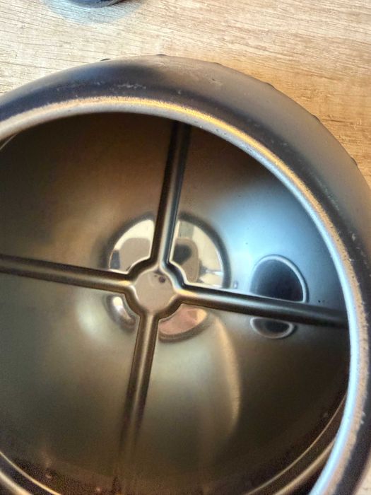 Alessi Czajnik 9093 BB  z gwizdkiem ptaszkiem, czarny mat