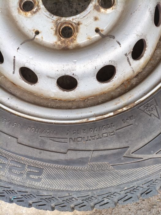 Продам шини Uniroyal Snow Max