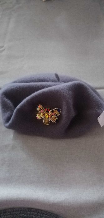 Beret z wełny, nowy