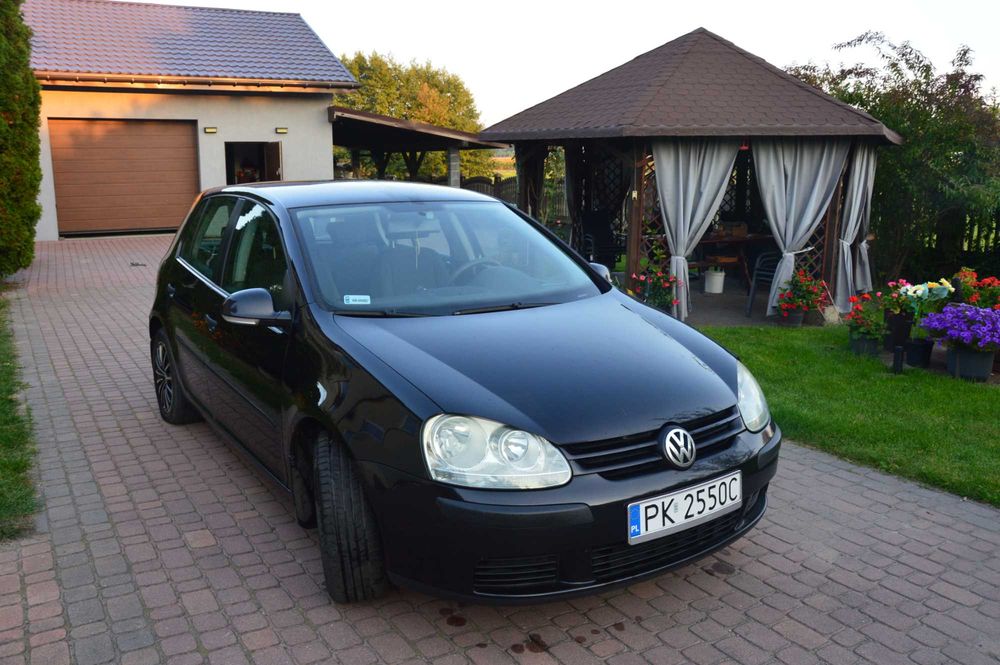 GOLF V super stan