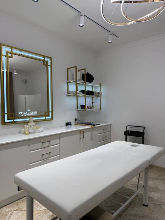 Аренда кушетки / массажный кабинет / перманент