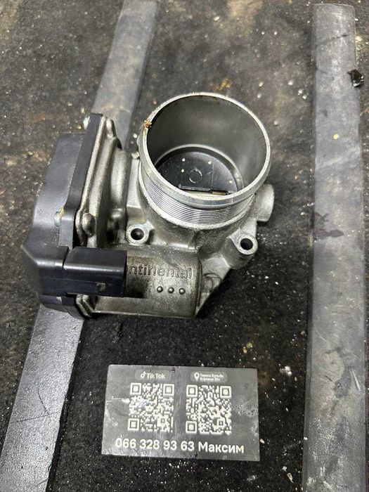 дроссельная заслонка взборе Audi Q5 8RB