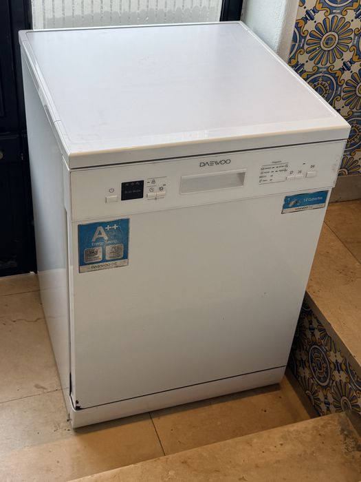 Maquina  Lavar Loiça A++ DAEWOO 14 Elementos