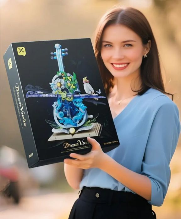 Конструктор подарочный скрипка цветы  450 блоков Lego