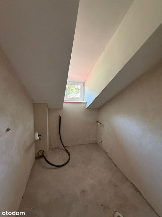 Inwestycyjne | 8 Pokoi | 380 m² | Po Remoncie | Ustka