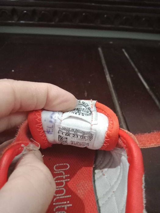 Jesienne buty adidas czerwone