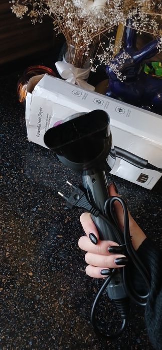 Фен Powerful Hair Dryer