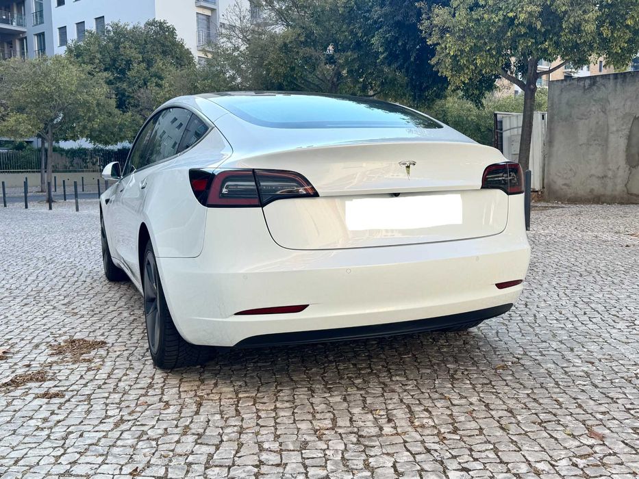 Tesla Model 3 Standard Range Plus