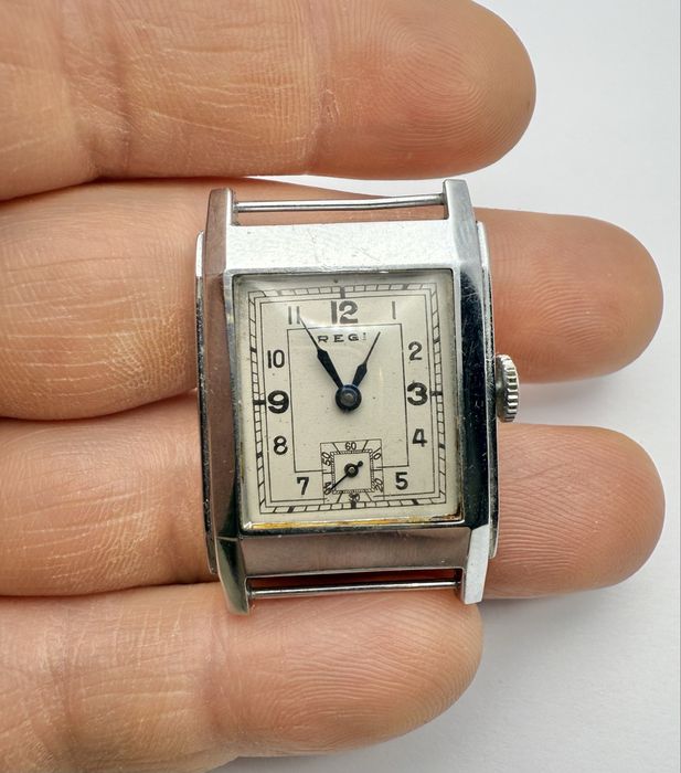 Zegarek Art Deco Firmy Regi do serwisu