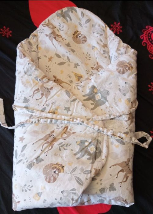 śliczny otulacz uniwersalny