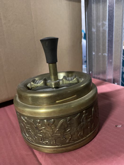 Roulette Ashtray , oryginalna niemiecka popielniczka .  schleuderascher.
