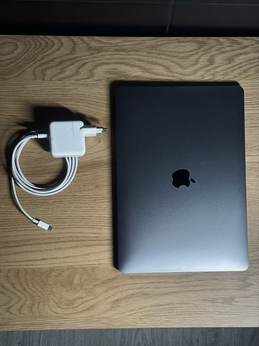 Macbook Air 13” como novo