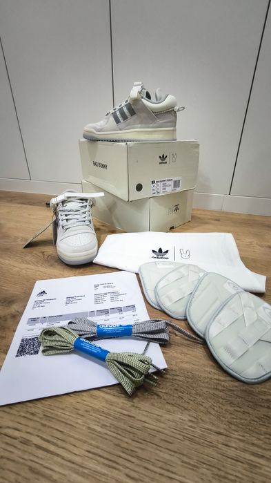 Sapatilhas Adidas x Bad Bunny