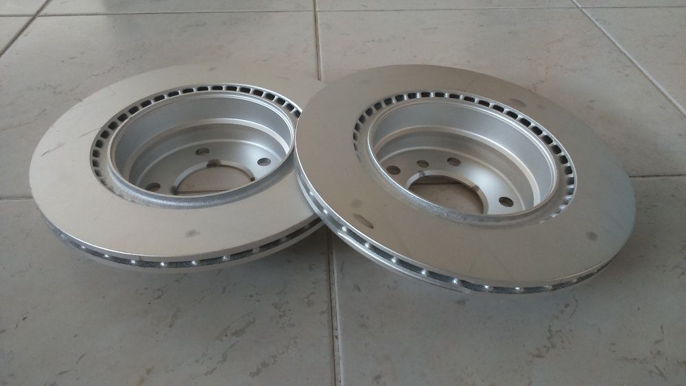 Peças BMW (pastilhas travões e discos)