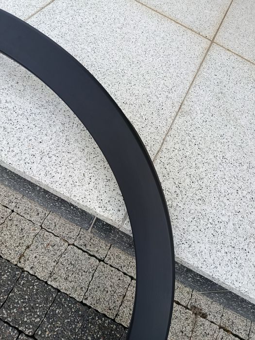 Listwa nadkola Renault Arkana prawy tył oryginał