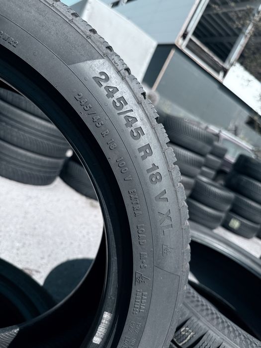 245 45 18 Continental TS850P RSC 85% Шини Зима