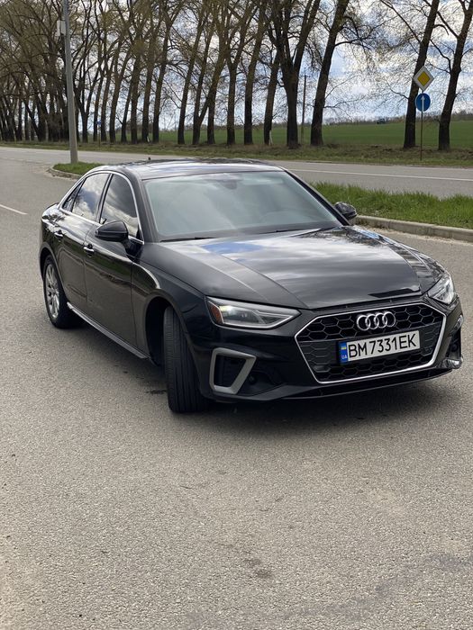 В продаже Audi A4 b9