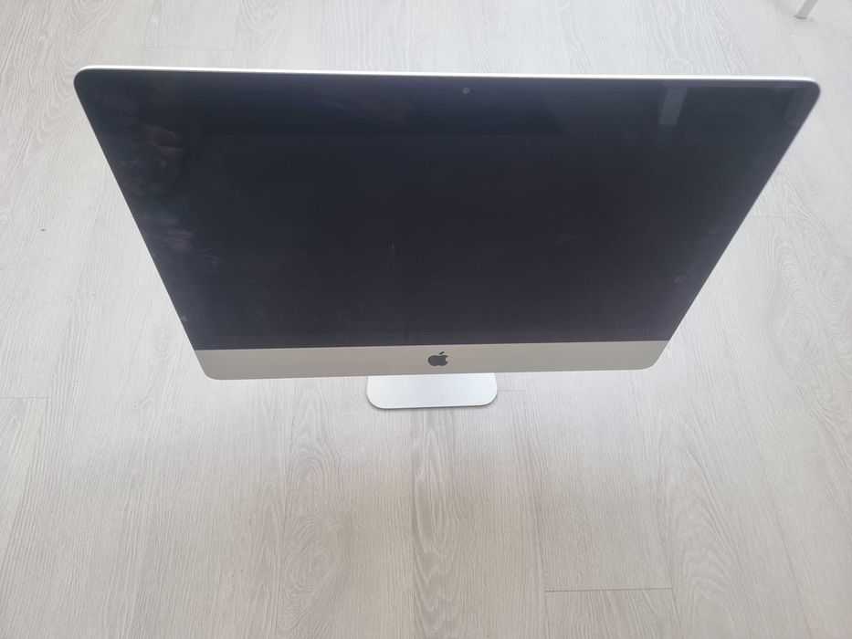 Apple iMac 21.5" – Modelo A1418 (Não Funciona)