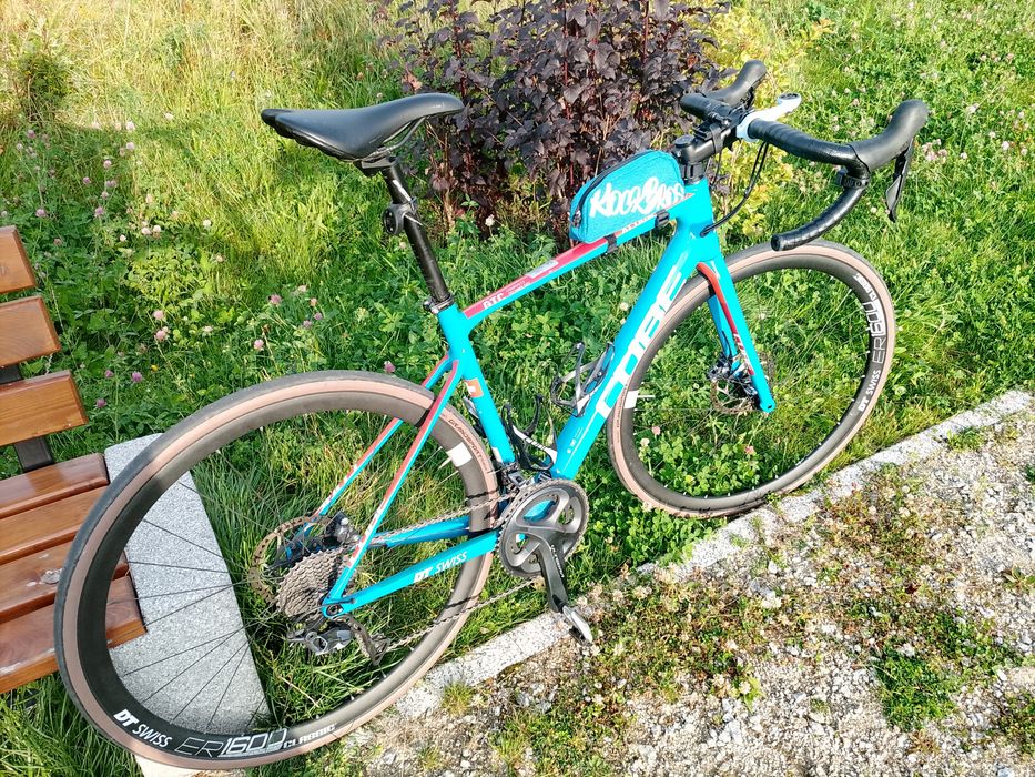 Roz. 54 cube attain gtc carbon | ultegra 2×11 | dt swiss er1600 | magene