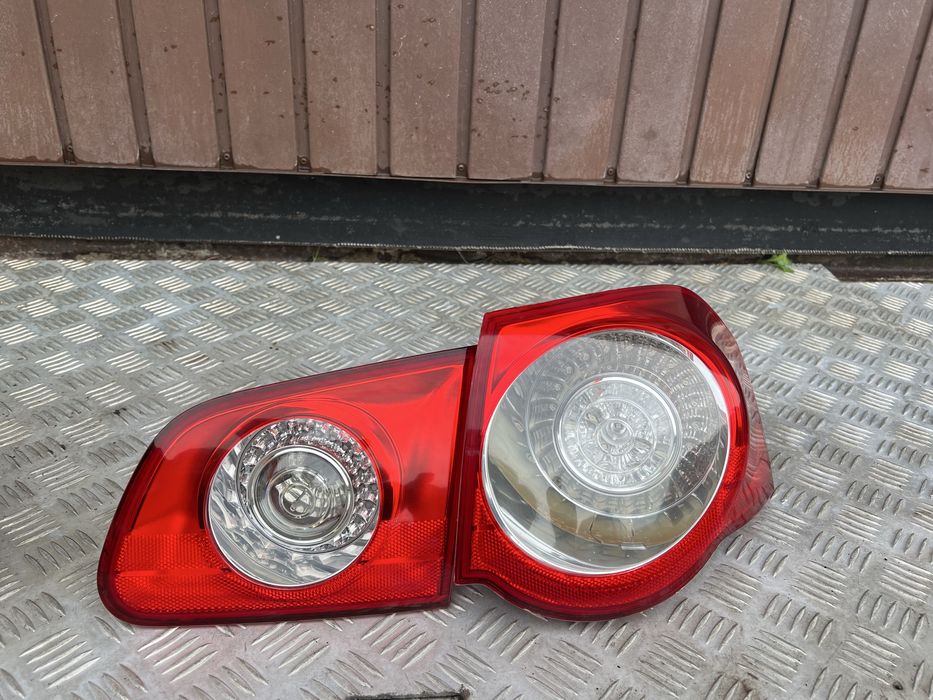 Lampy tył tylne Volkswagen Passat B6 Kombi Komplet