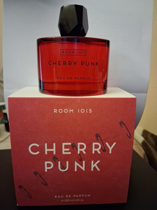 Perfumy perfumy Room 1015 Cherry