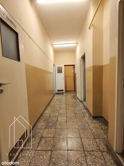 Lokal na parterze z podjazdem