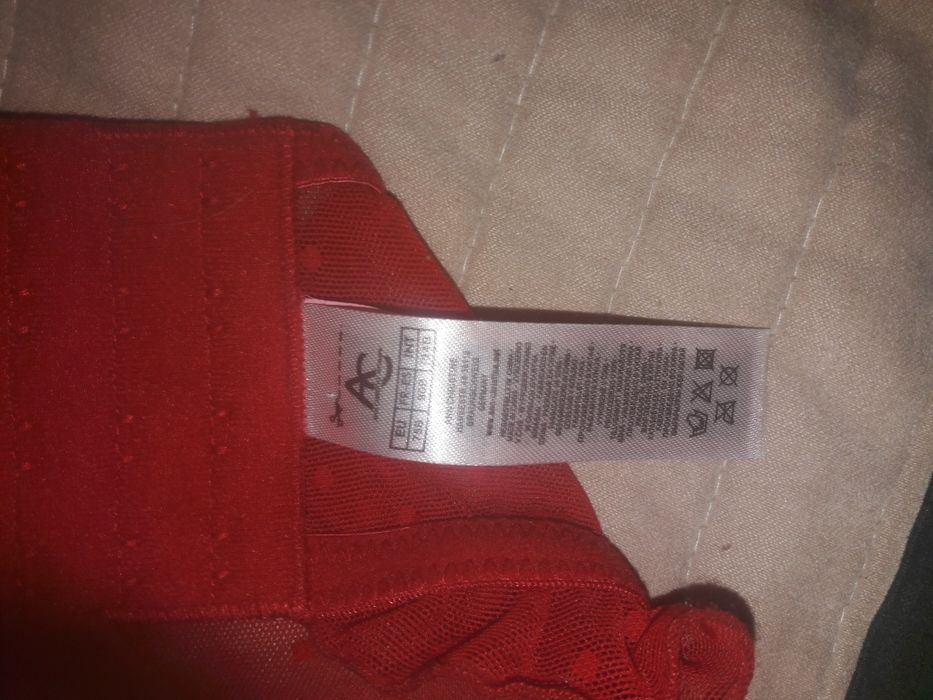 Biustonosze gorsety czerwone 75b