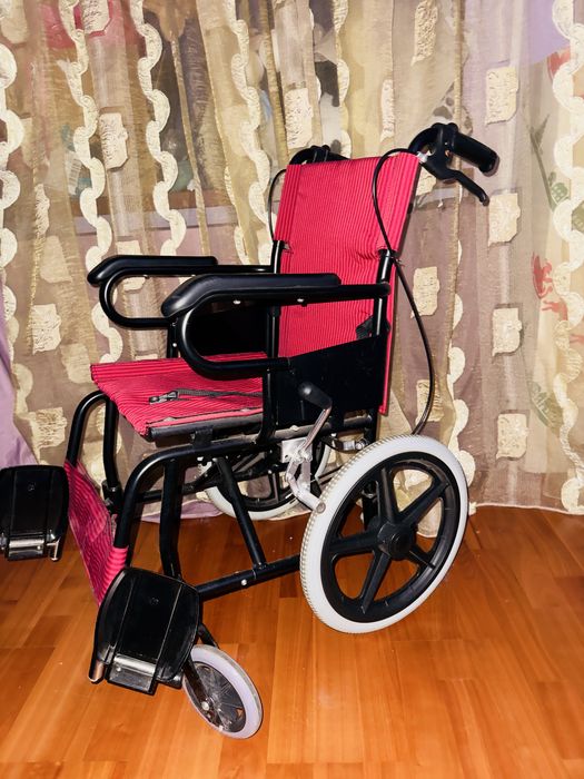 Инвалидная коляска