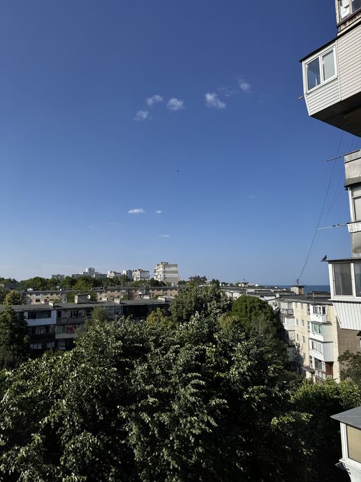 здам свою 3-х кімнатну кавртиру подобово