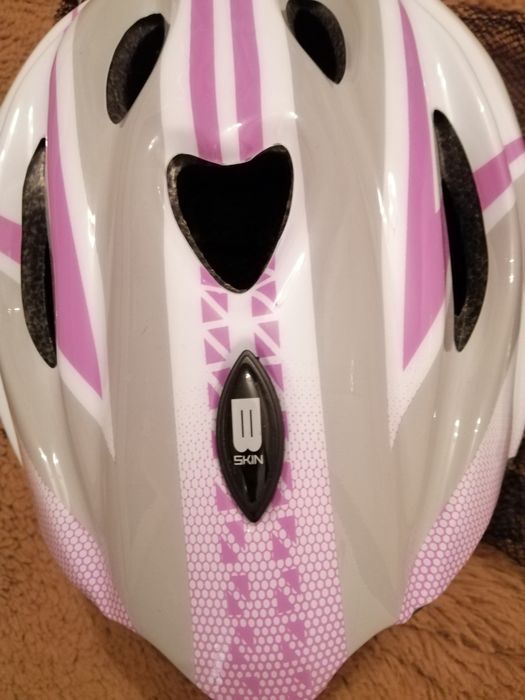 Велосипедний шолом, з козирком розмір М, Польща, новий