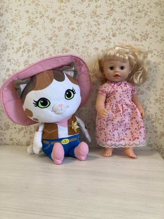 Лялька    ,кукла," розмовляє,"