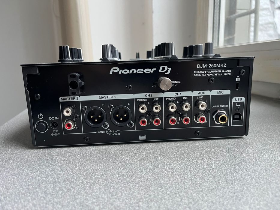 Pioneer DJM-250 MK2