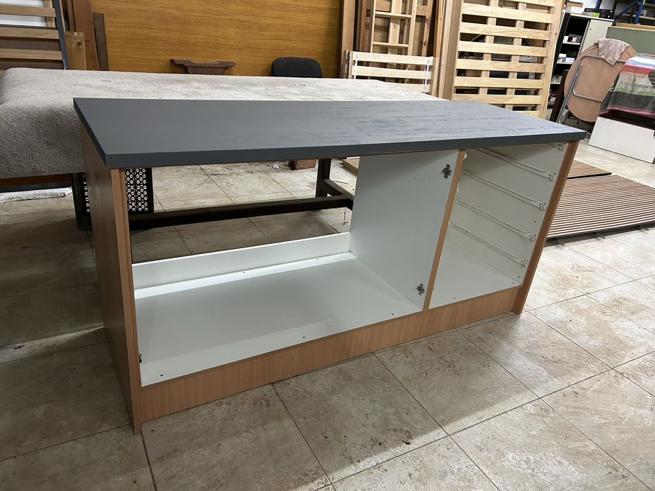 Bancada com lava-loiça