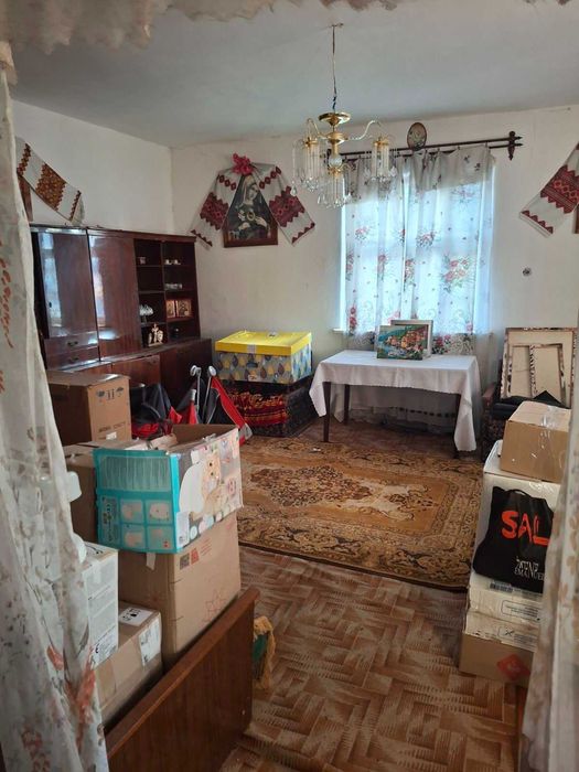 Будинок та земельна ділянка 25 сот., с. Стриганка